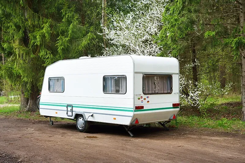 Reparation-de-caravane